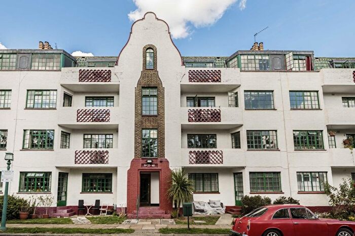 2 Bedroom Flat For Sale In Ealing Village, Ealing, W5