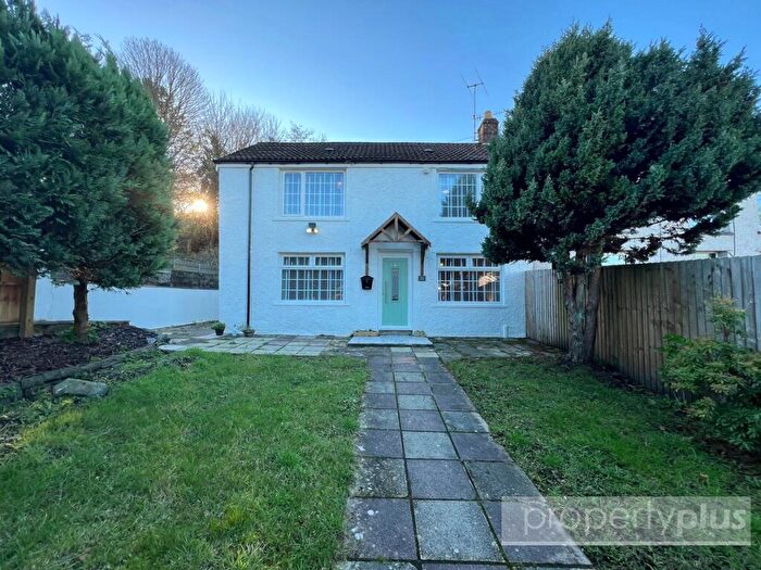 3 Bedroom Semi Detached House For Sale In Penygraig Road, Tonypandy, Rhondda CYnon Taff, CF40