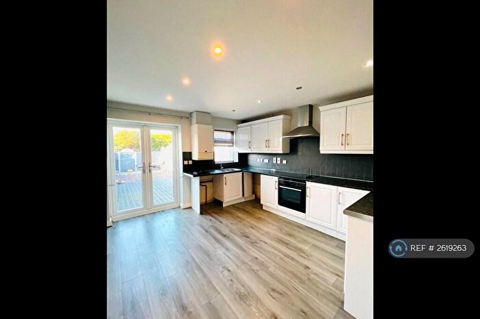 4 Bedroom Terraced House To Rent In Rowms Lane, Swinton, Mexborough, S64