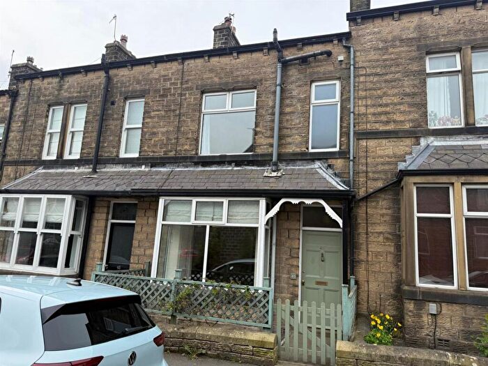 3 Bedroom Terraced House To Rent In Skipton Road, Silsden, BD20