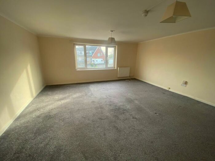 1 Bedroom Flat To Rent In White Rose Way, Garforth, Leeds, West Yorkshire, LS25