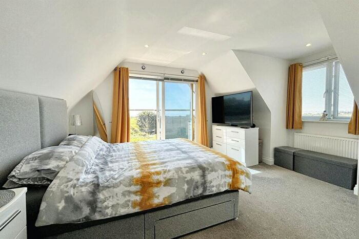 4 Bedroom Detached House For Sale In Preston, DT3
