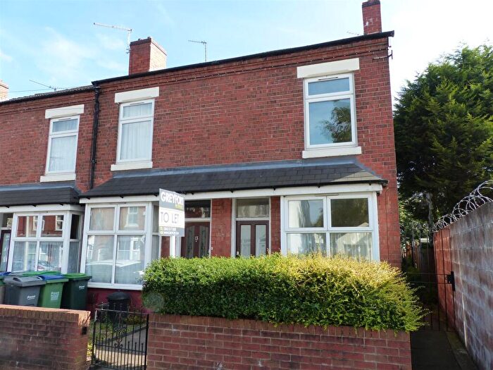 2 Bedroom End Of Terrace House To Rent In Sherwood Road, Bearwood, Smethwick, B67