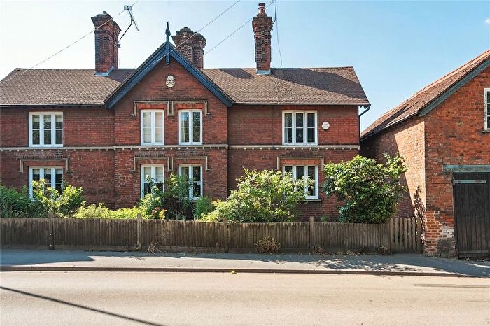 2 Bedroom Semi-Detached House For Sale In Worships Hill, Sevenoaks, Kent, TN13