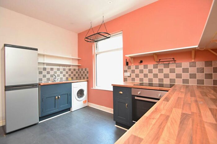 2 Bedroom Maisonette To Rent In Marmion Road, Southsea, PO5