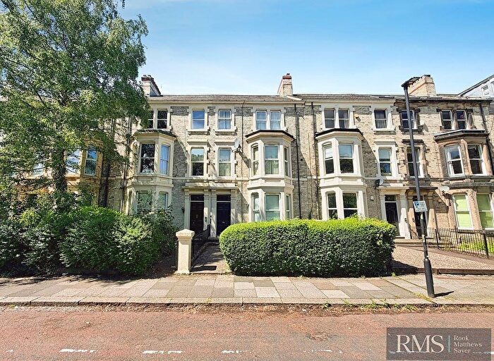 2 Bedroom Flat For Sale In Eslington Terrace, Jesmond, Newcastle Upon Tyne, NE2