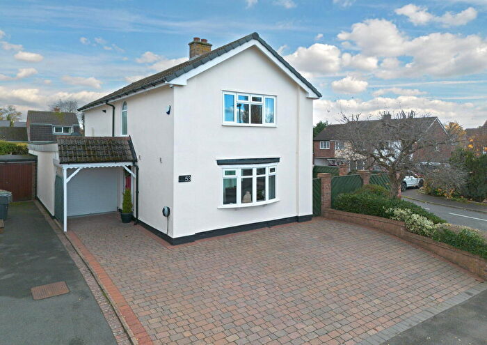 4 Bedroom Detached House For Sale In Milestone Drive, Hagley, Stourbridge, DY9