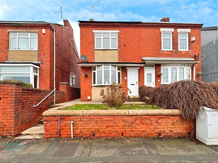 4 Bedroom Semi Detached House For Sale In Station Road, Kiveton Park, Sheffield, S26