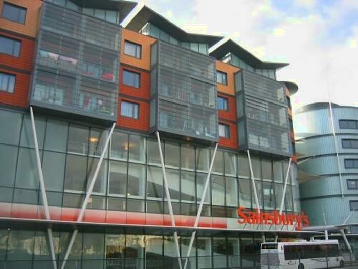 1 Bedroom Flat To Rent In Maidenhead - Town Centre, SL6