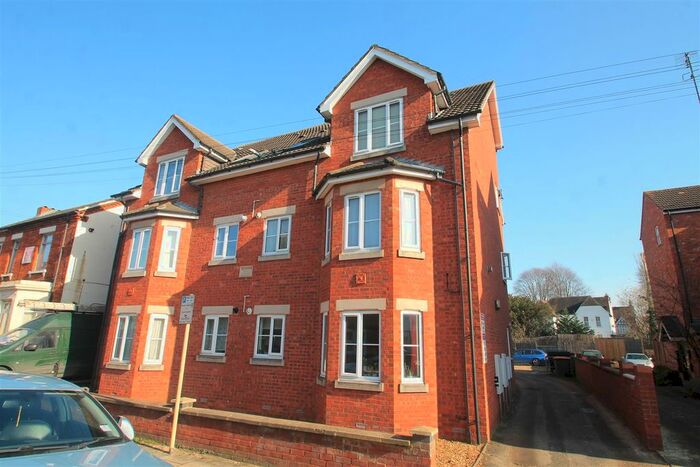 Studio To Rent In Foster Hill Road, Bedford, MK40