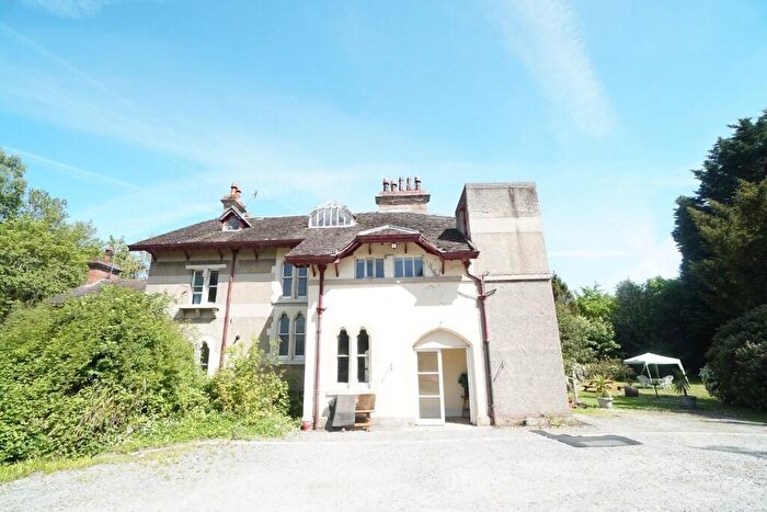 1 Bedroom House Of Multiple Occupation To Rent In Mold Road, CH4