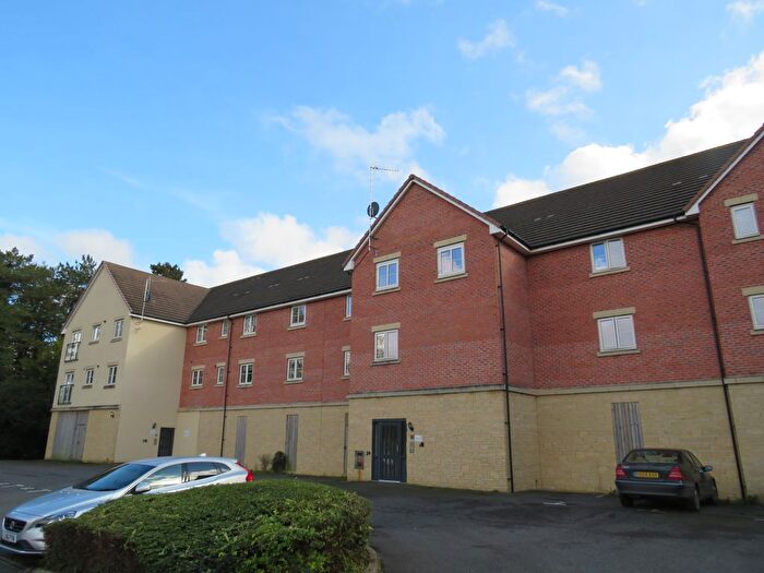 1 Bedroom Flat To Rent In Crosier Close, Old Sarum, Salisbury, SP4