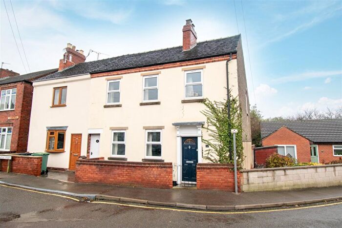 3 Bedroom Semi Detached House For Sale In Beighton Street, Ripley, DE5
