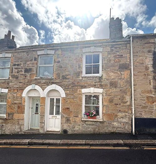 2 Bedroom Terraced House To Rent In Daniell Street, Truro, TR1
