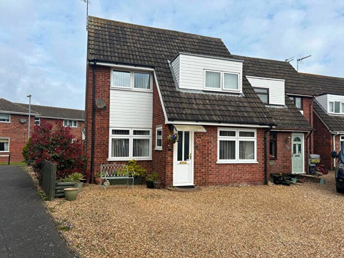 3 Bedroom Bungalow For Sale In The Rookery, Yaxley, Peterborough, PE7