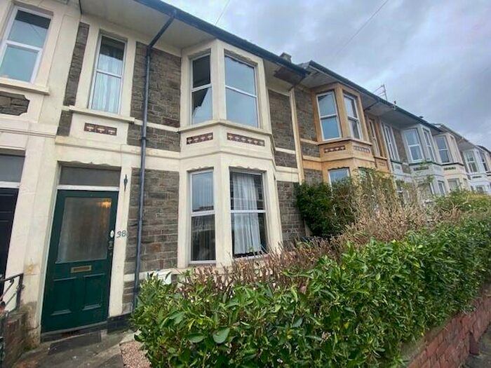 3 Bedroom House To Rent In Rudthorpe Road, Horfield, Bristol, BS7