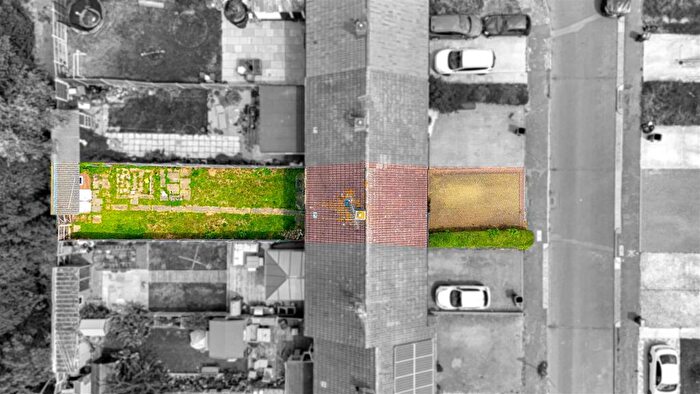 3 Bedroom Terraced House For Sale In Little Bentley, Basildon, SS14