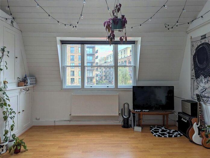 1 Bedroom Apartment To Rent In Newark Street, London, E1