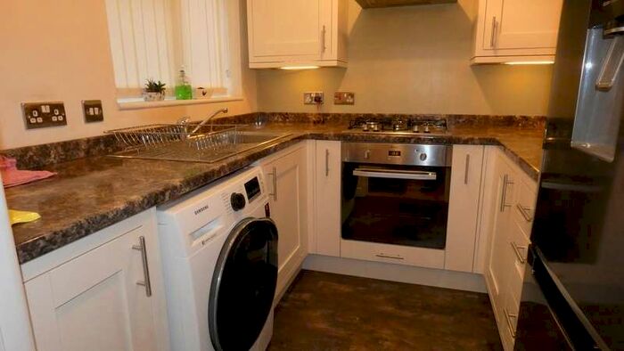 1 Bedroom Terraced House To Rent In Glencoe Road, Hayes, Middlesex, UB4