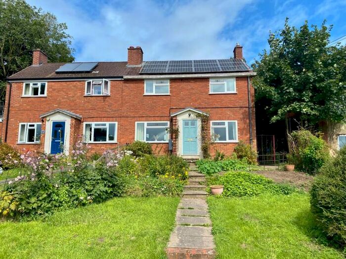 3 Bedroom Cottage For Sale In Woolhope, Hereford, HR1