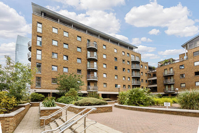 1 Bedroom Flat For Sale In Meridian Place, London, E14