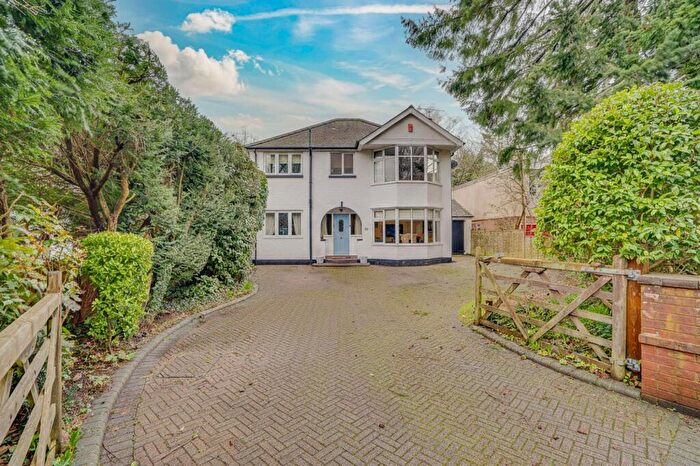 5 Bedroom Detached House For Sale In Lake Road, Hiltingbury, Chandler's Ford, SO53