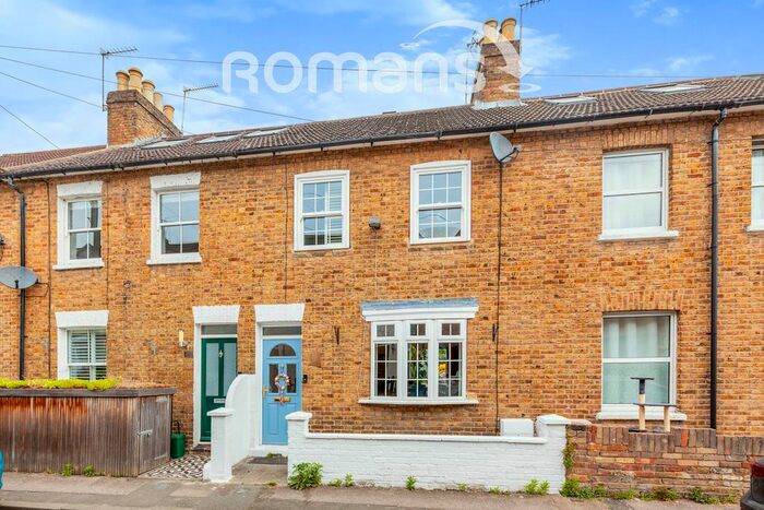 3 Bedroom Terraced House To Rent In Oak Lane, Windsor, SL4