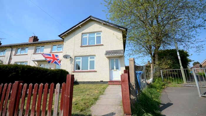 2 Bedroom End Of Terrace House To Rent In Morland Road, Aldershot, GU11