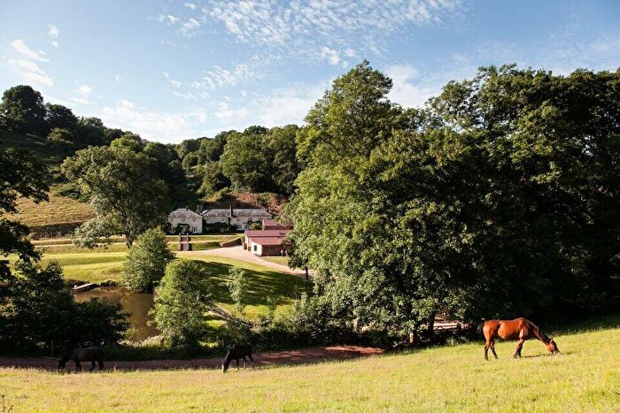 12 Bedroom Equestrian Facility For Sale In Cadeleigh, Tiverton, Devon, EX16