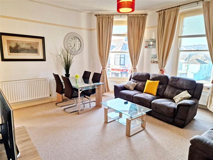 1 Bedroom Flat For Sale In Grenville Road, Plymouth, Devon, PL4