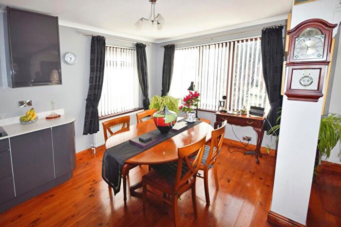 2 Bedroom Detached Bungalow For Sale In Vicarage Lane, Wainfleet St Mary, PE24