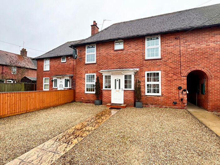 3 Bedroom Terraced House For Sale In St. Peters Road, Didcot, OX11