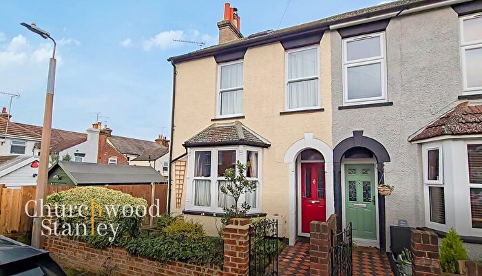 2 Bedroom End Of Terrace House For Sale In Third Avenue, Harwich, CO12