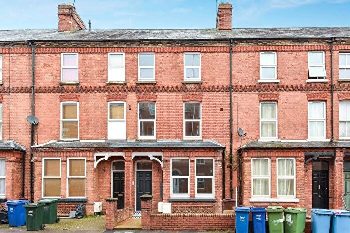 4 Bedroom Terraced House For Sale In Marlborough Road, Banbury, OX16