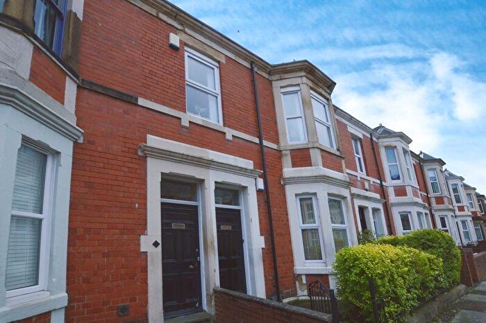 6 Bedroom Flat To Rent In Bayswater Road, Newcastle Upon Tyne, NE2