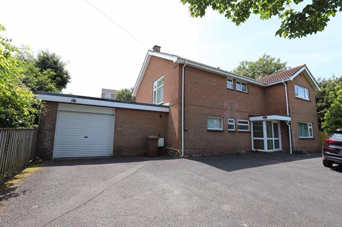 4 Bedroom Detached House To Rent In Cobb Lane, Plymstock, Plymouth, PL9