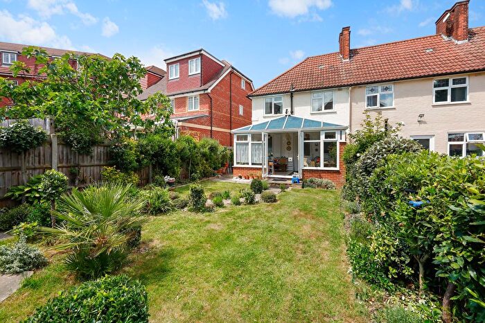 3 Bedroom Property For Sale In Central Road, Morden, SM4