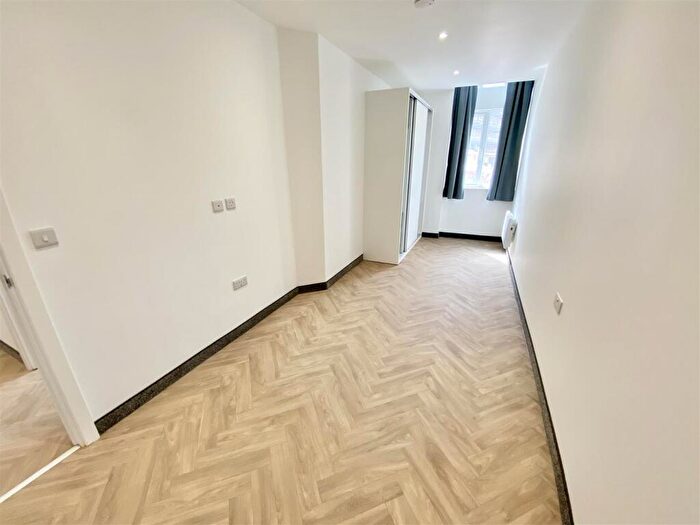 2 Bedroom Apartment To Rent In Fleet Street, Leicester, LE1