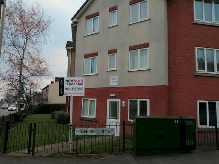 2 Bedroom Flat To Rent In Highfield Road, Dudley, DY2