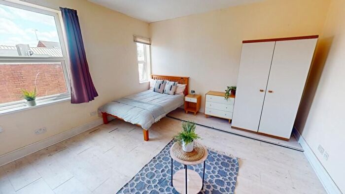 4 Bedroom Flat To Rent In A Forest Road East, Nottingham, NG1