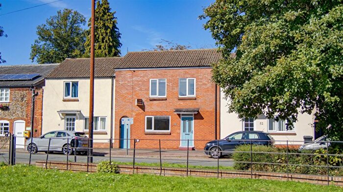 3 Bedroom Terraced House For Sale In Maynewater Lane, Bury St. Edmunds, IP33
