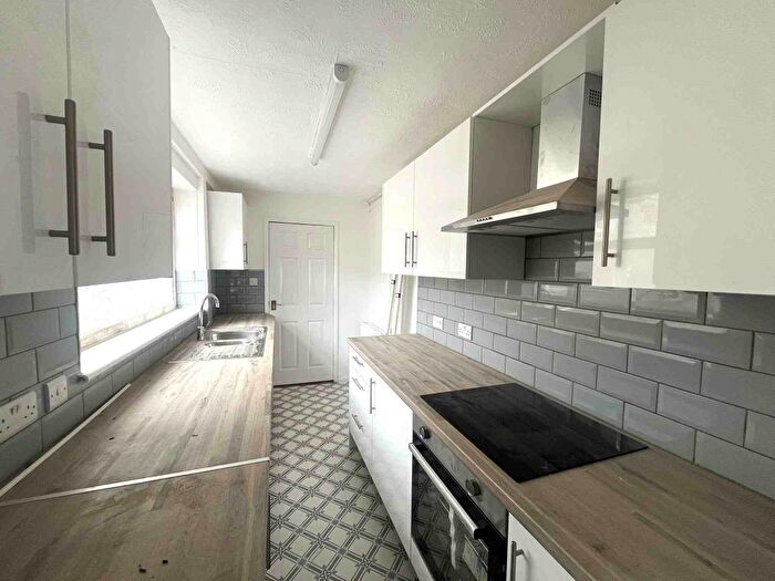 3 Bedroom Terraced House To Rent In Fishers Street, Kirkby-In-Ashfield, Nottingham, NG17