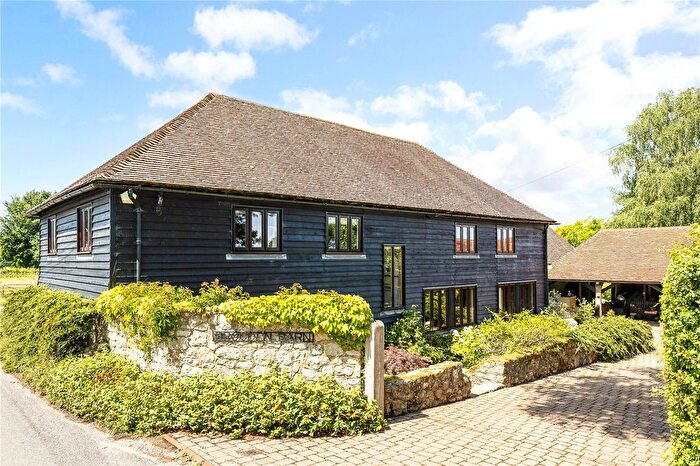 4 Bedroom Link Detached House For Sale In Forge Lane, Leeds, Maidstone, Kent, ME17