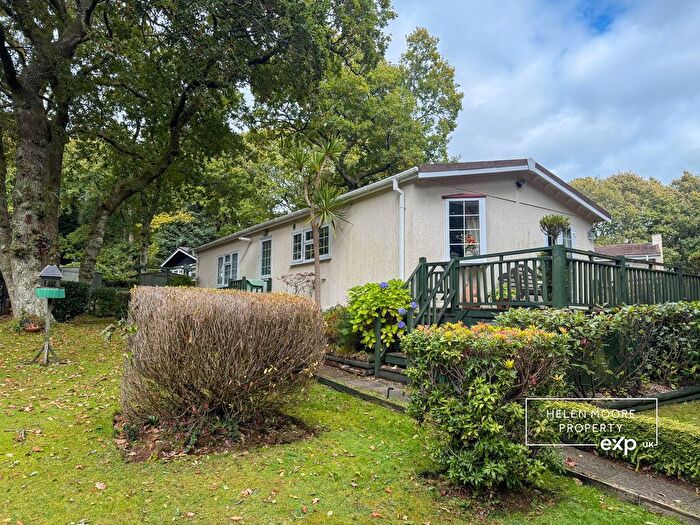 2 Bedroom Mobile/park Home For Sale In Sumner Road, Bittaford, Ivybridge, PL21