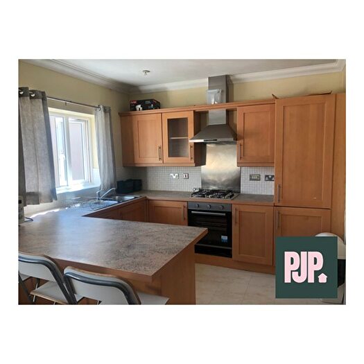 6 Bedroom Semi-Detached House To Rent In Jekyll Close, Bristol, BS16