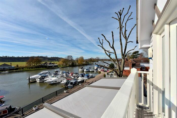 1 Bedroom Flat To Rent In Wharf Lane, Bourne End, Buckinghamshire, SL8