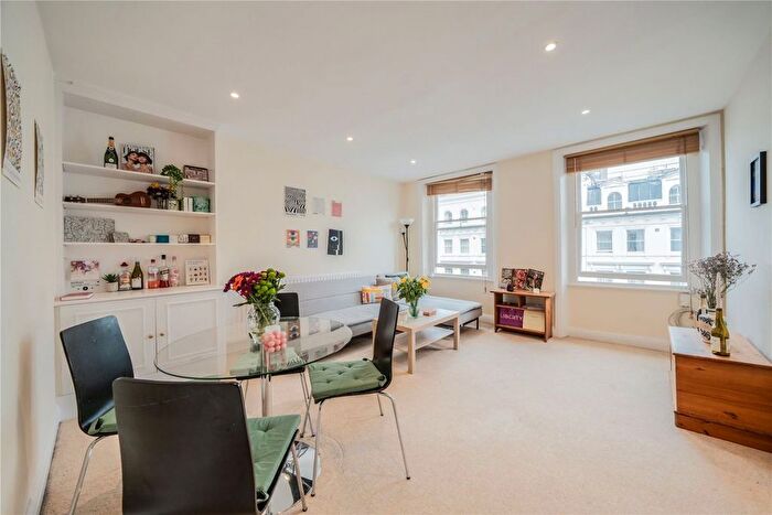 2 Bedroom Flat To Rent In Lexham Gardens, Kensington, W8