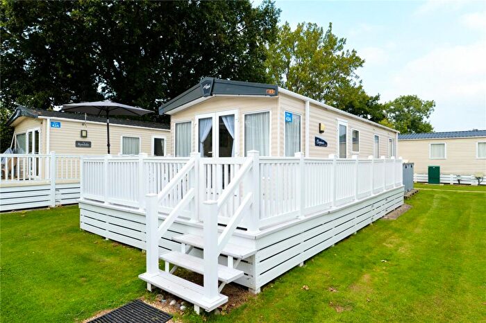 2 Bedroom Detached House For Sale In Rowan, Hoburne Bashley Holiday Park, New Milton, Hampshire, BH25