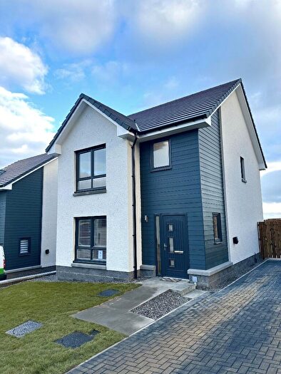 3 Bedroom Detached House To Rent In Waverley Road, Slackbuie, Inverness, IV2