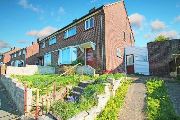 3 Bedroom Terraced House To Rent In Eden Avenue, Chatham, ME5